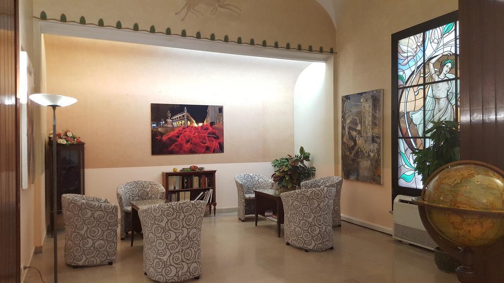 Hotel Flora Prato  Extérieur photo